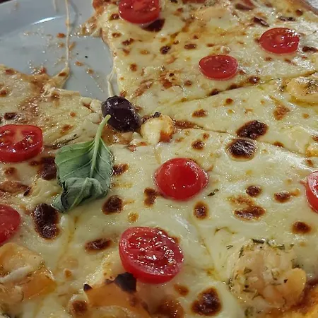 Lejlighed Sea Wolf луксозен с панорамна гледка към морето климатик с нова напълно оборудвана кухня отделна баня с тоалетна гледка към басейна на 30 м от плажа паркинг към хотела навсякъде близо